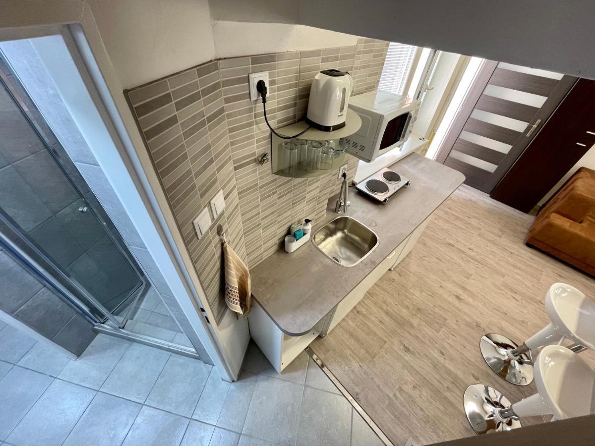 U Byvale Posty Apartment เดชชิน ภายนอก รูปภาพ